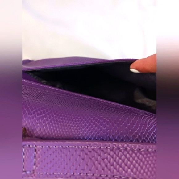 Danielle Nicole Nolan Crossbody Purple Bag - Picture 9 of 11